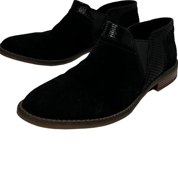 CLARKS Clarkwell Demi Ankle Boot Ultimate Comfort Collection in Black Suede 8.5 - Picture 4 of 12
